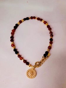 BRANSOLETKA Z GRANATAMI