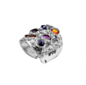 Motyle pierścionek Magma