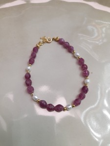 AURA BRANSOLETKA Z TURMALINAMI I PERŁAMI